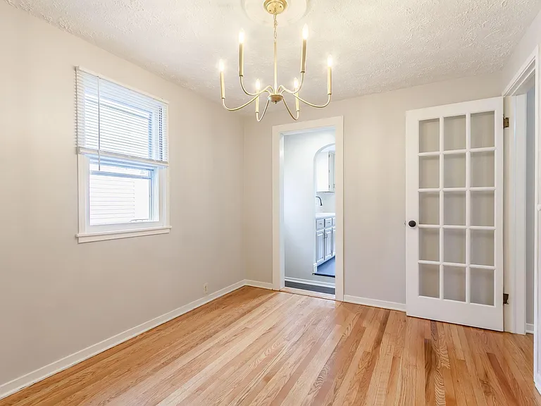 345 Colebourne Rd — Photo 14