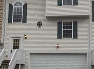 133 Mountain Dr, Carnegie, PA 15106