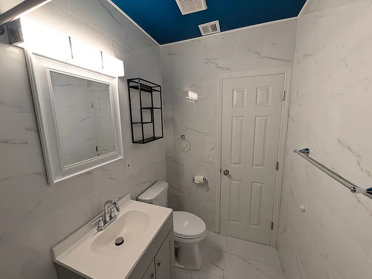 1629 NW 5th Ave — Photo 10