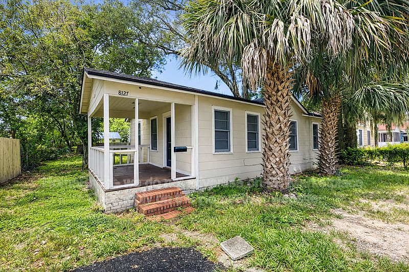 8127 Lexington Dr, Jacksonville, FL 32208 | Zillow