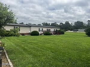1st image of 132 Gray Ln