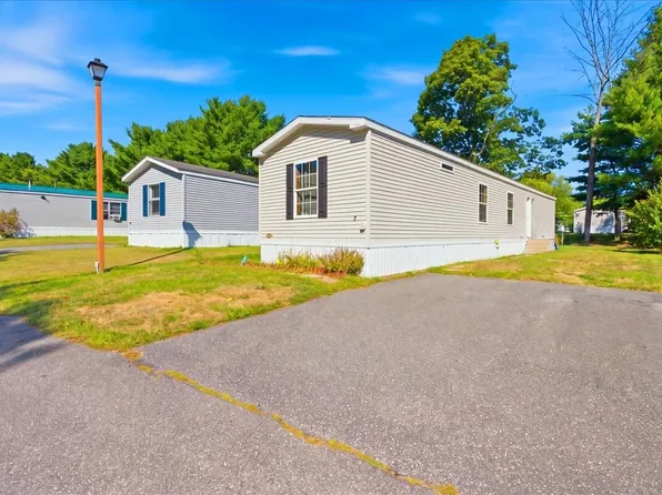 7 Autumn Lane, Lewiston, ME 04240