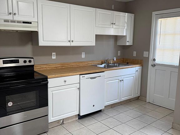 4th image of 489 Ramona St