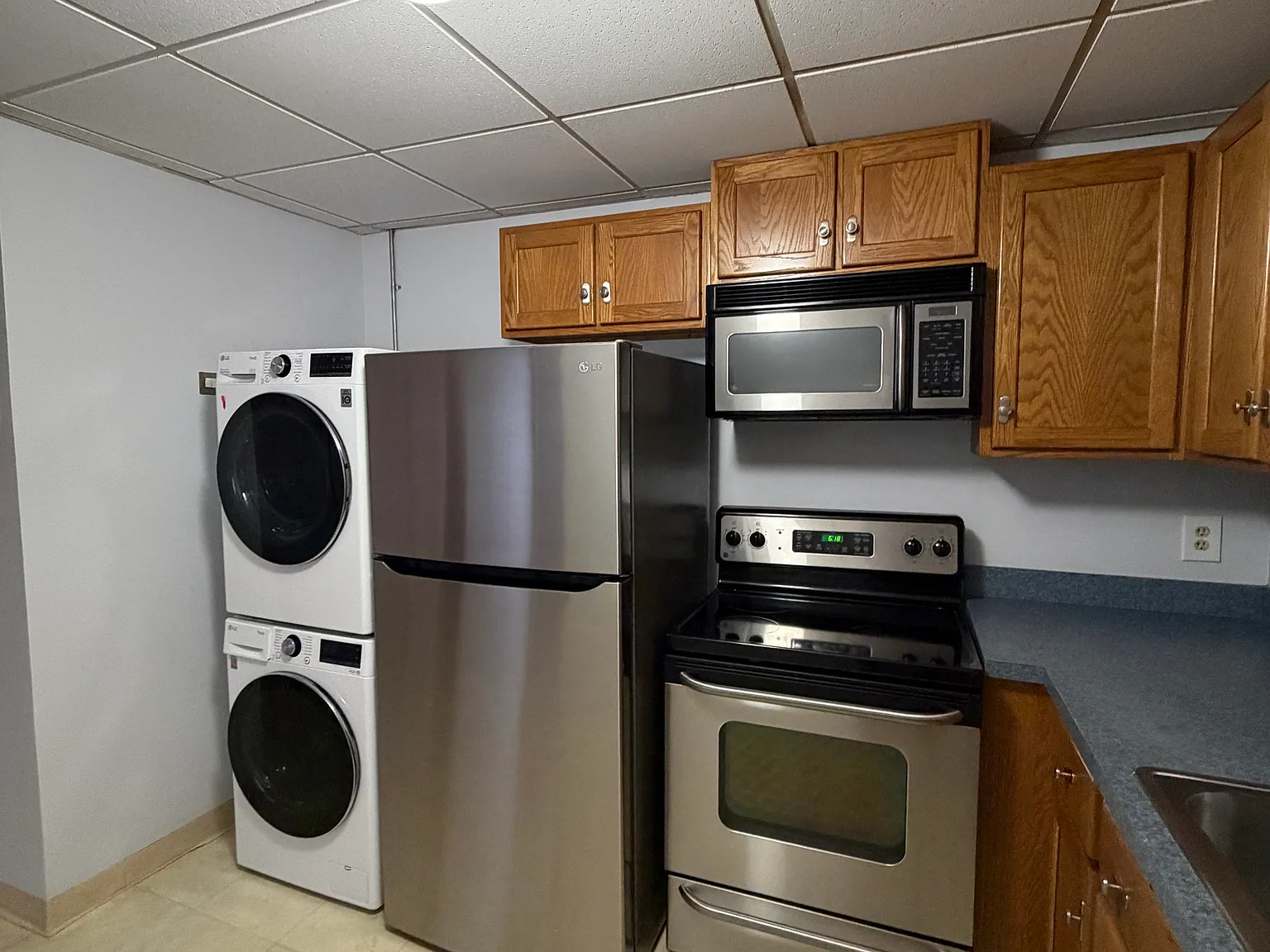 1 bed, 700 sqft, $1,850 — Photo 4