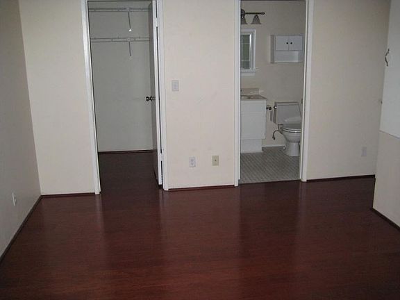 3rd image of 367 Cannon Green Dr APT H