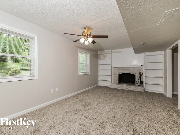 2312 Barnsley Ct — Photo 8