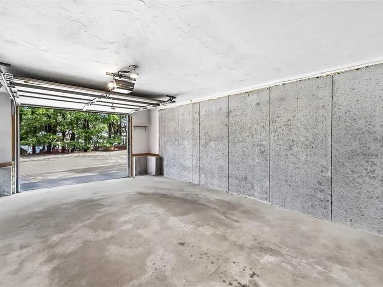 28 Primrose Ln — Photo 11