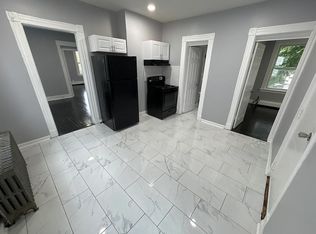 127 Dewitt St #2, New Haven, CT 06519