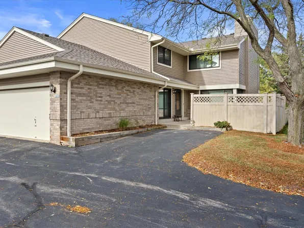 14068 West Tiffany PLACE, New Berlin, WI 53151