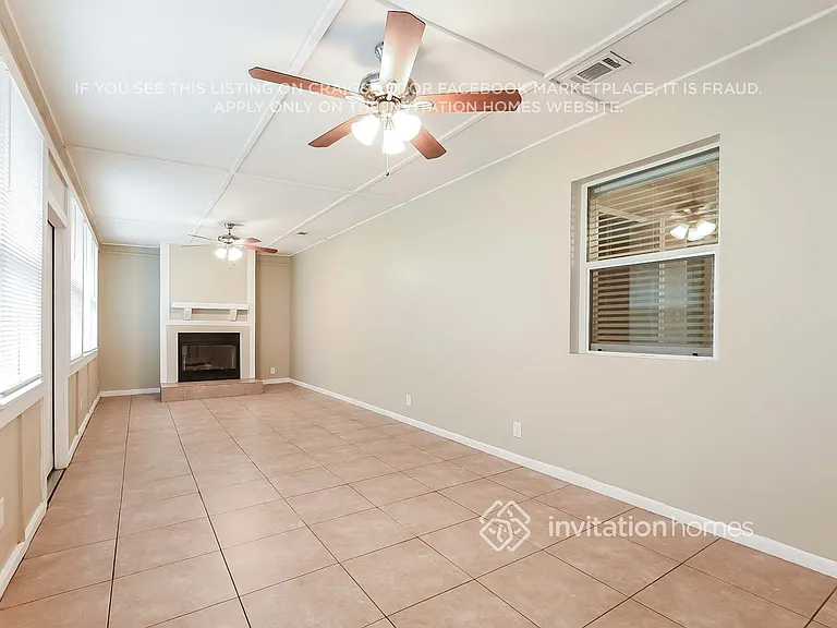 2843 N Bermuda Ave — Photo 7