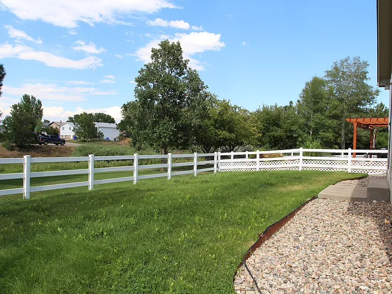 762 Kaitlyn Cir — Photo 23