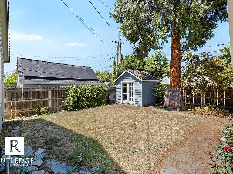 1117 Reddy Ave — Photo 7