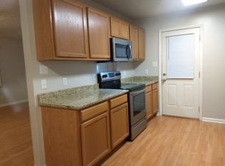 3031 Cricket Rd, Fayetteville, NC 28306