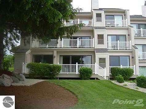 2nd image of 5174 Valleyway Dr