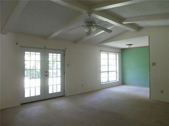 4th image of 313 Glenhaven Dr