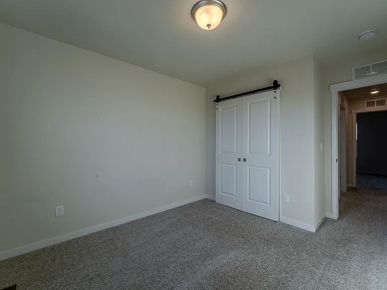 8172 Goldenray Pl — Photo 12