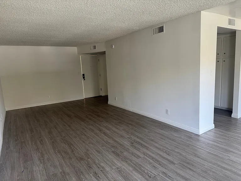 4730 Natick Pines — Photo 36