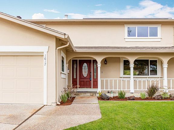 4th image of 1617 Yosemite Dr