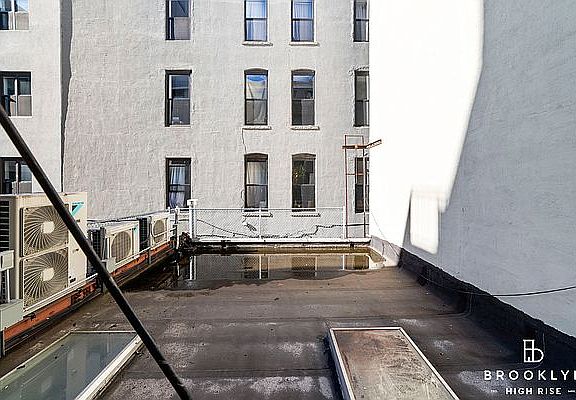 5th image of 1226 Bedford Ave #2R