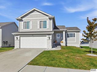 21084 Polk St, Elkhorn, NE 68022
