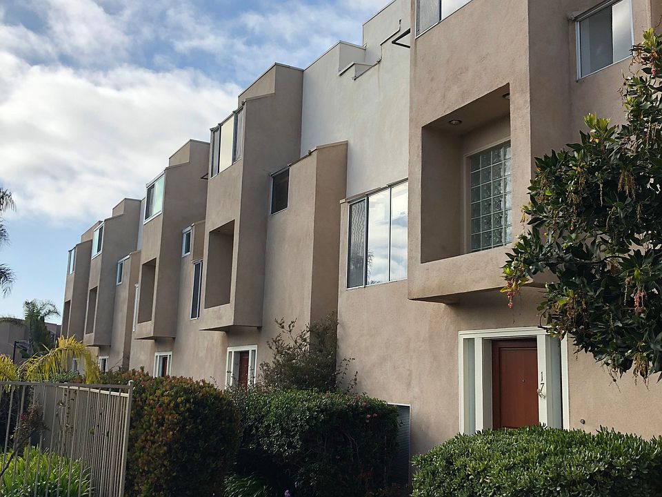 1st image of 501 Herondo St APT 17