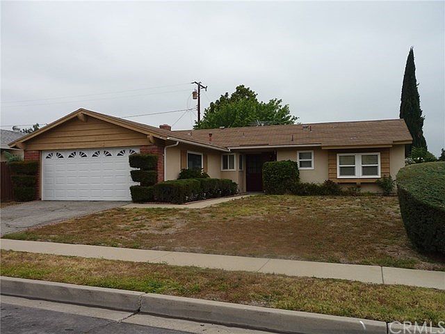 1st image of 18553 Bellorita St