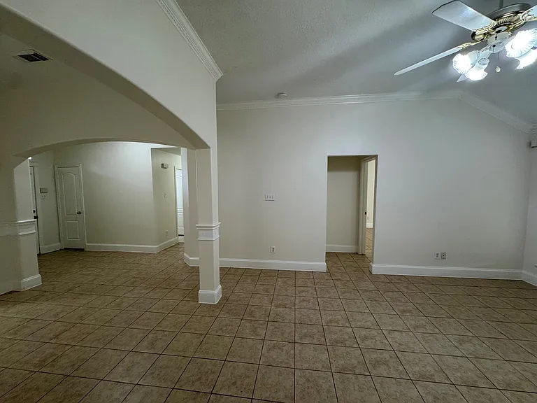 21111 Woodland Green Dr — Photo 23