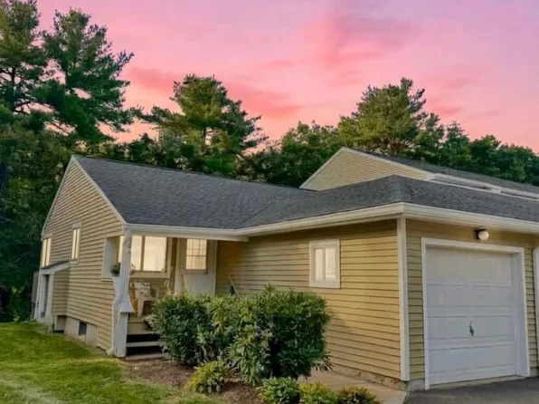 19 Wiggins Farm Drive #A, Simsbury, CT 06070