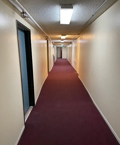 2600 W 8th Street — Photo 8