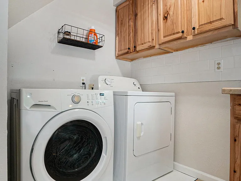 4101 Water View Dr — Photo 23