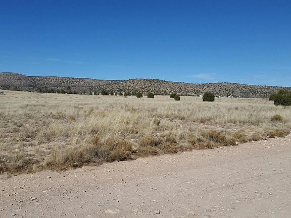 800 W. Ahonen Road - Northeast