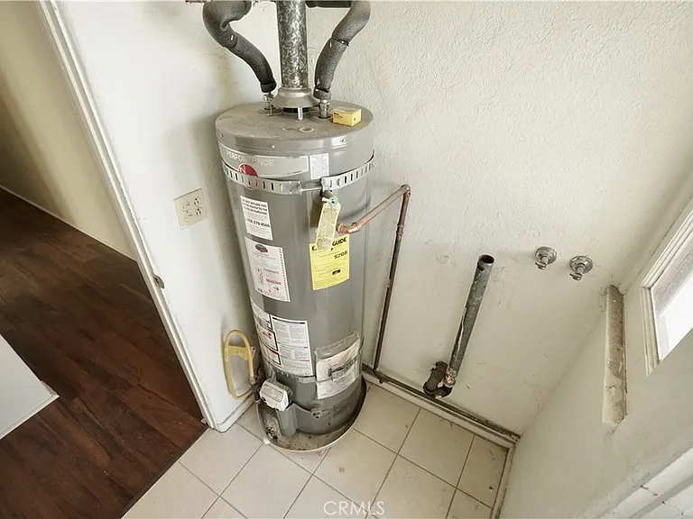 1336 Elm St #2 — Photo 30