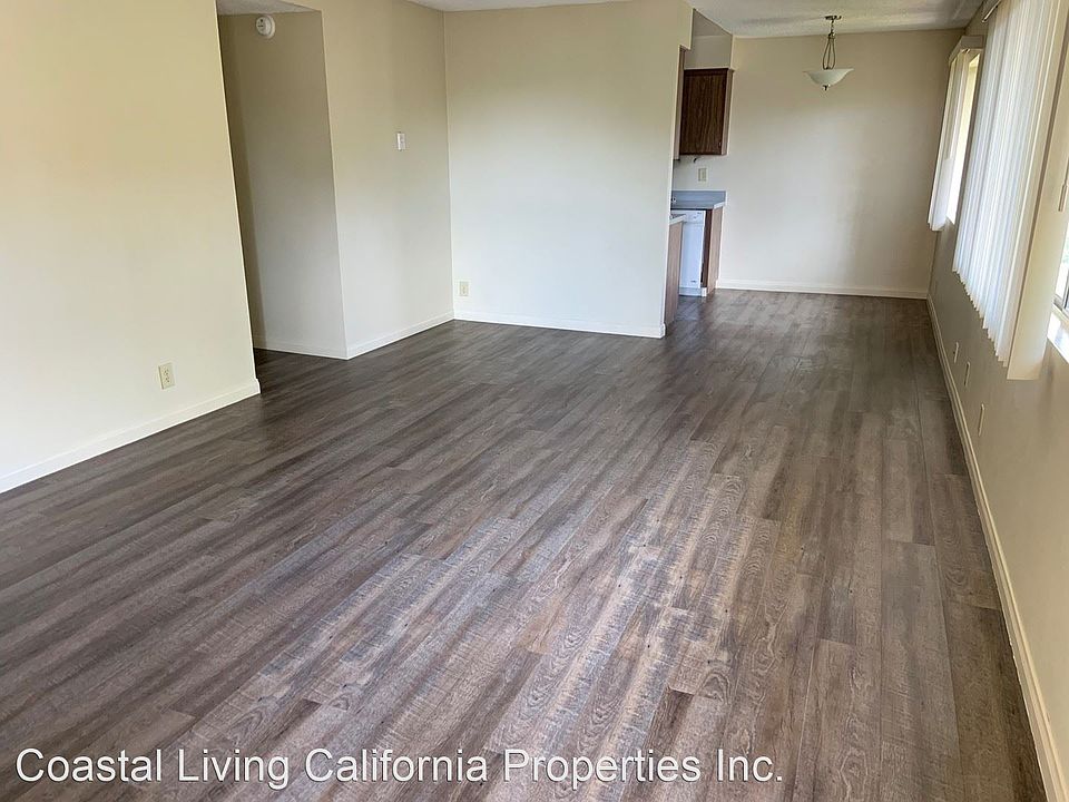 1st image of 1675 Chapel Dr APT 30
