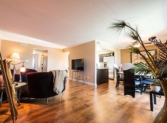 2nd image of 8100 168th Pl APT 2E