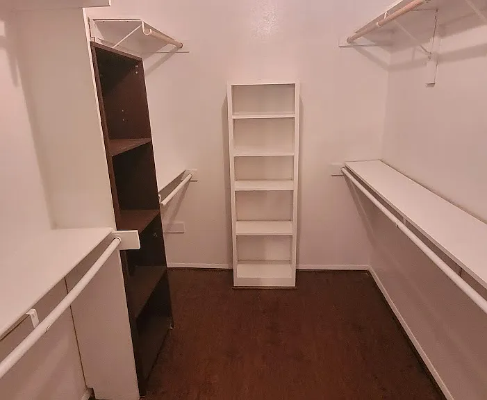 Walk in Closet