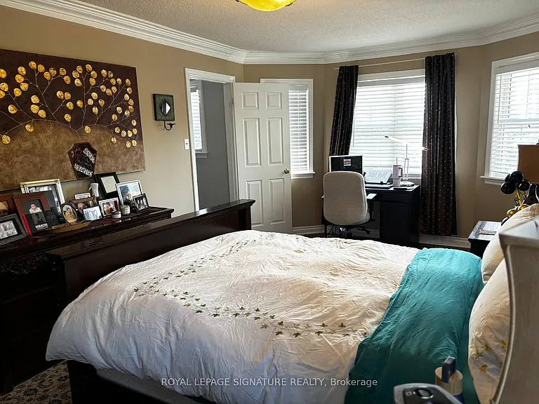 6568 Aston Martin Mews — Photo 11