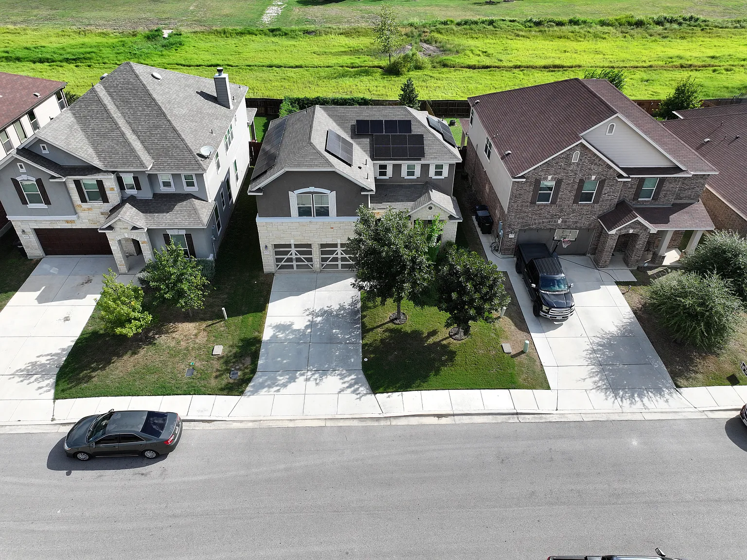 5 bed, 2505 sqft, $2,600 — Photo 4
