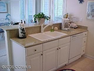 3rd image of 301 Arendell #I-1