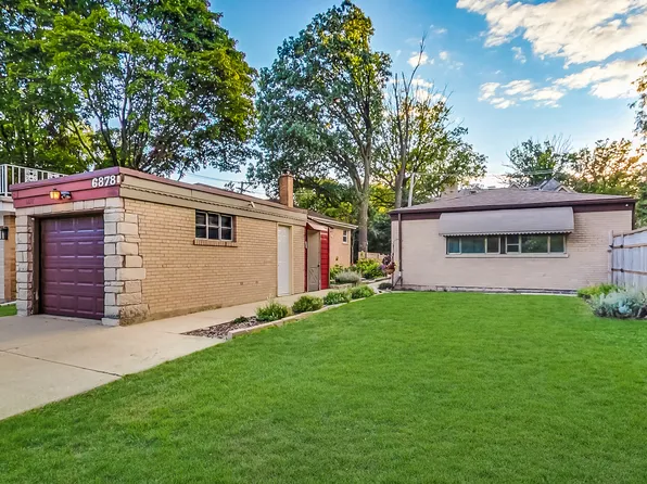 6878 N Lehigh Ave, Chicago, IL 60646