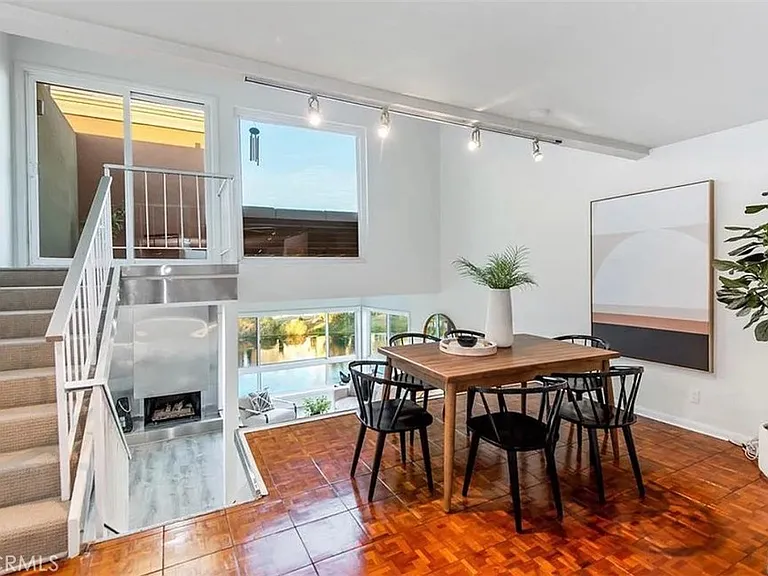 6400 Pacific Ave #311 — Photo 4
