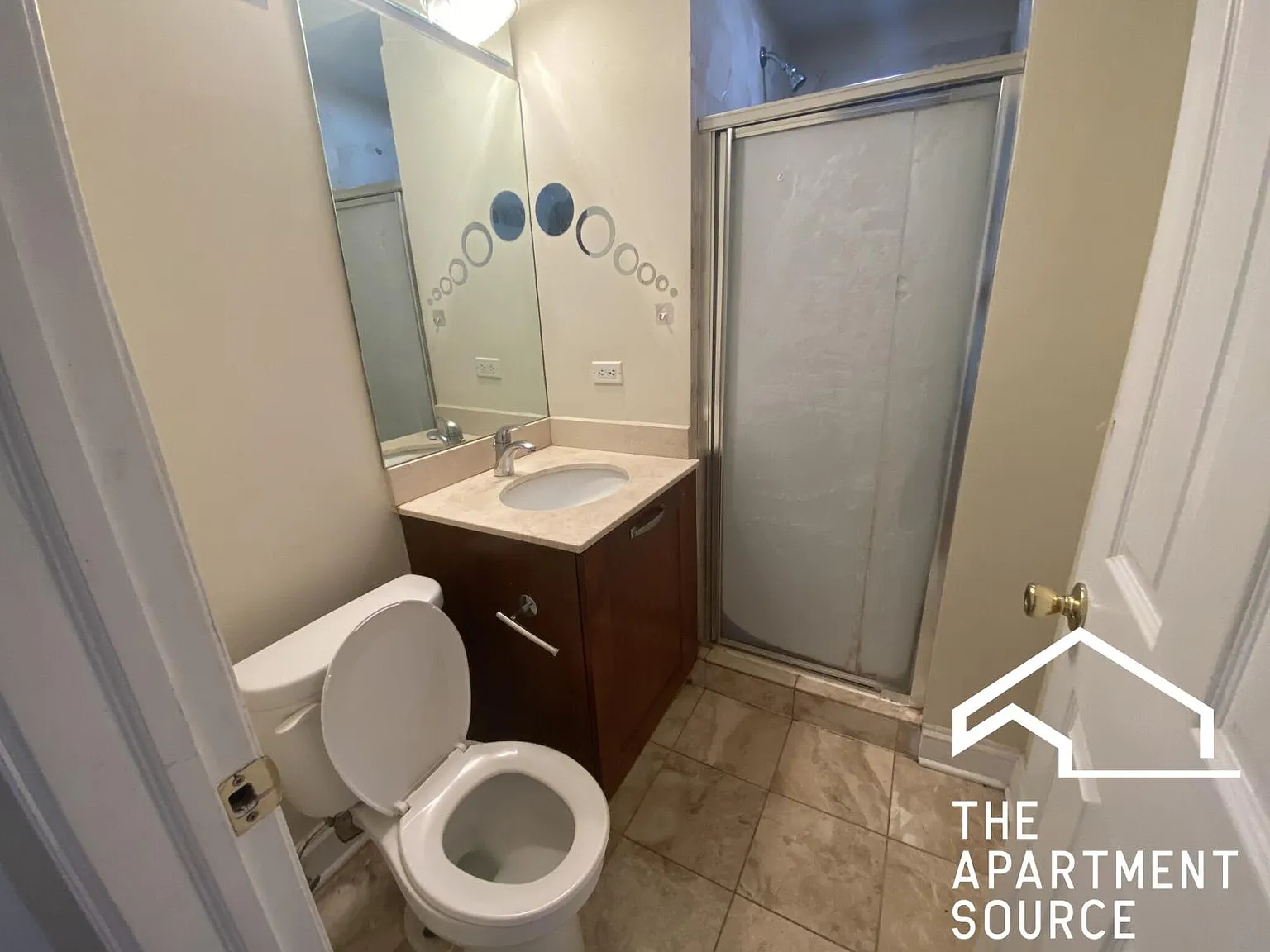 2 bed, 1100 sqft, $1,975 — Photo 3