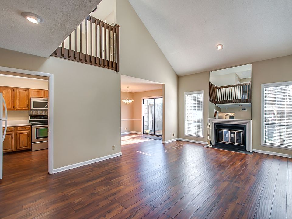 1st image of 602 Barlin Dr