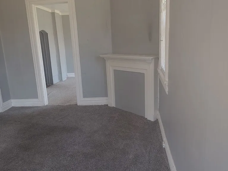 406 E Gilbert St #2 — Photo 5