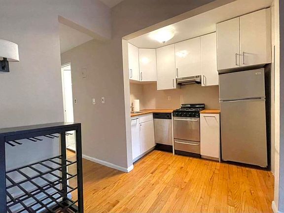 5th image of 115 W 10th St #2A