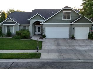 5535 N Lolo Pass Ave, Meridian, ID 83646