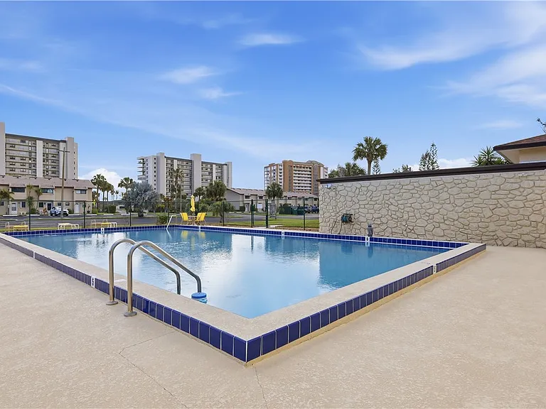 4225 N Highway A1A #18 — Photo 23