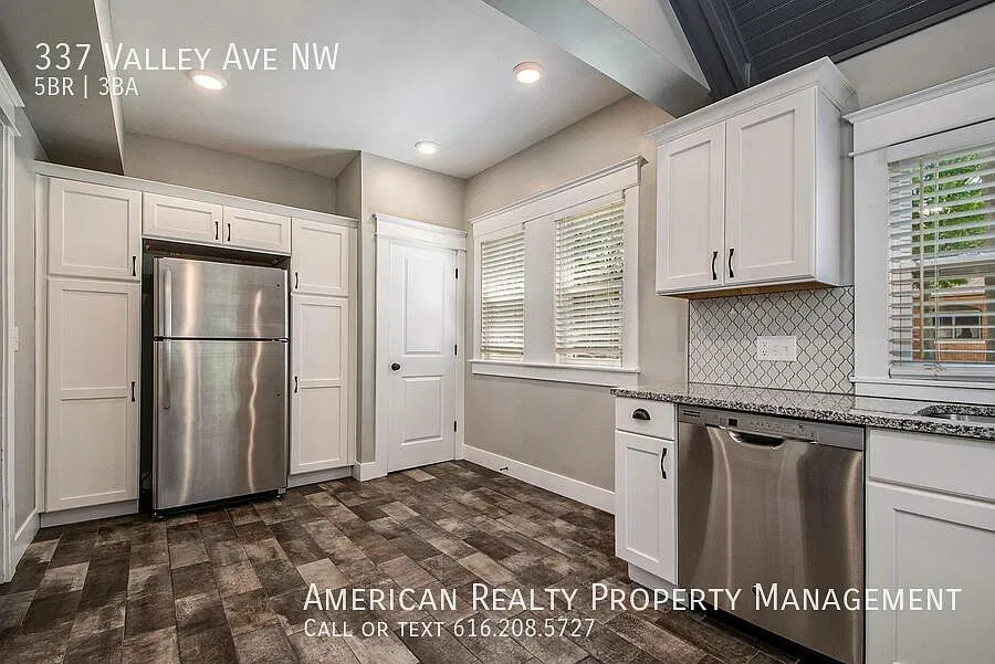 5 bed, 2000 sqft, $3,300 — Photo 4