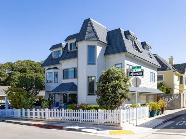 127 16th St, Pacific Grove, CA 93950