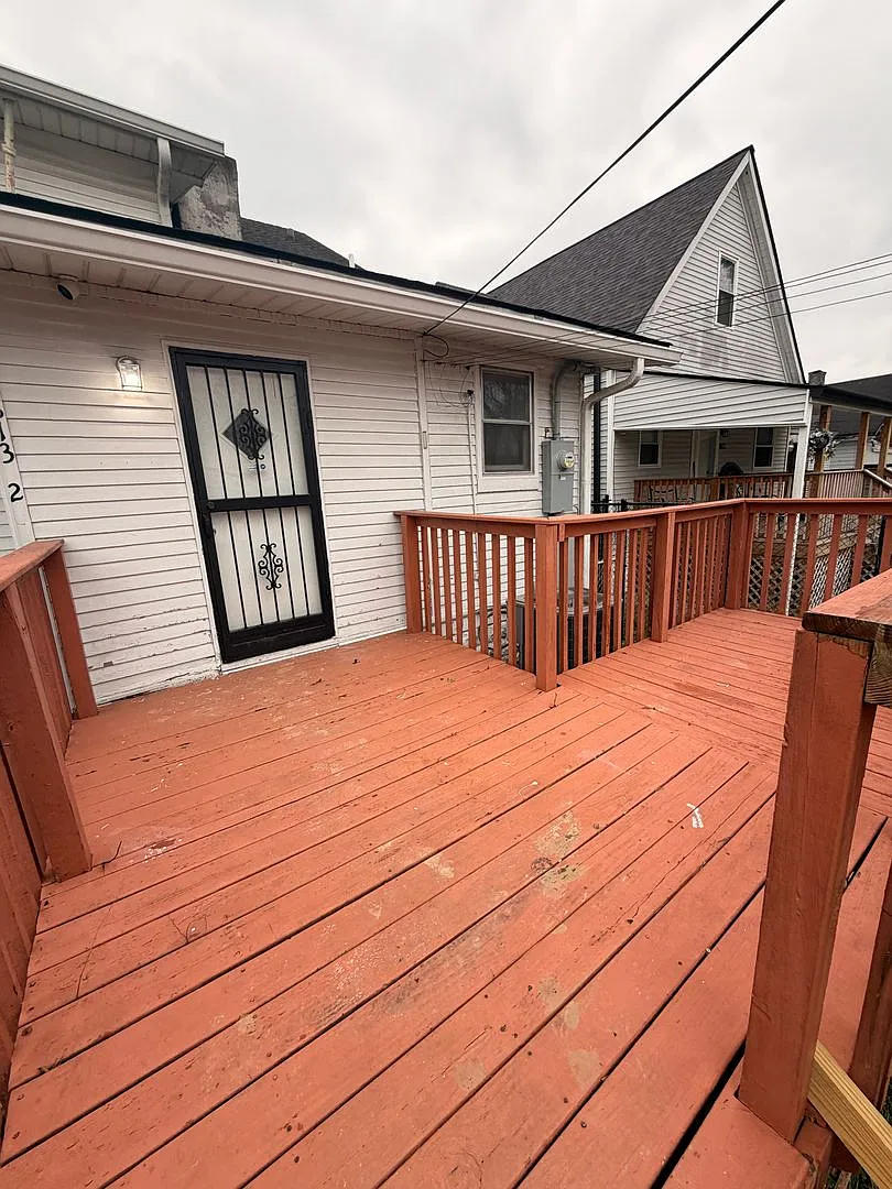 1813 W Gaulbert Ave — Photo 3