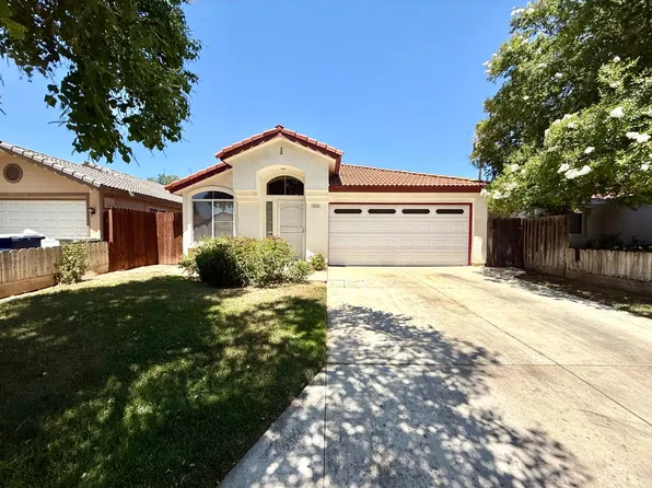 4688 W Weldon Ave, Fresno, CA 93722